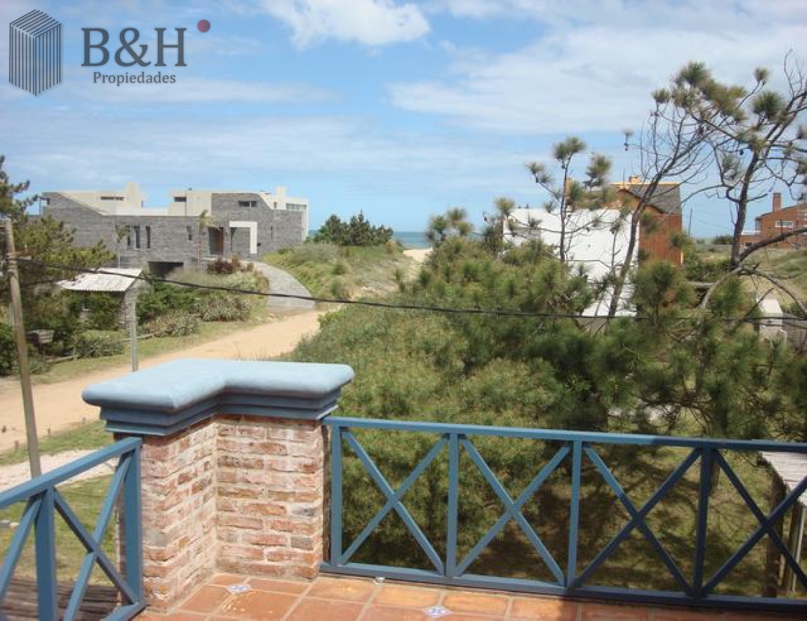 Casa ID.6465 - CASA EN PROPIEDAD HORIZONTAL, EN ZONA DE TIO TOM
