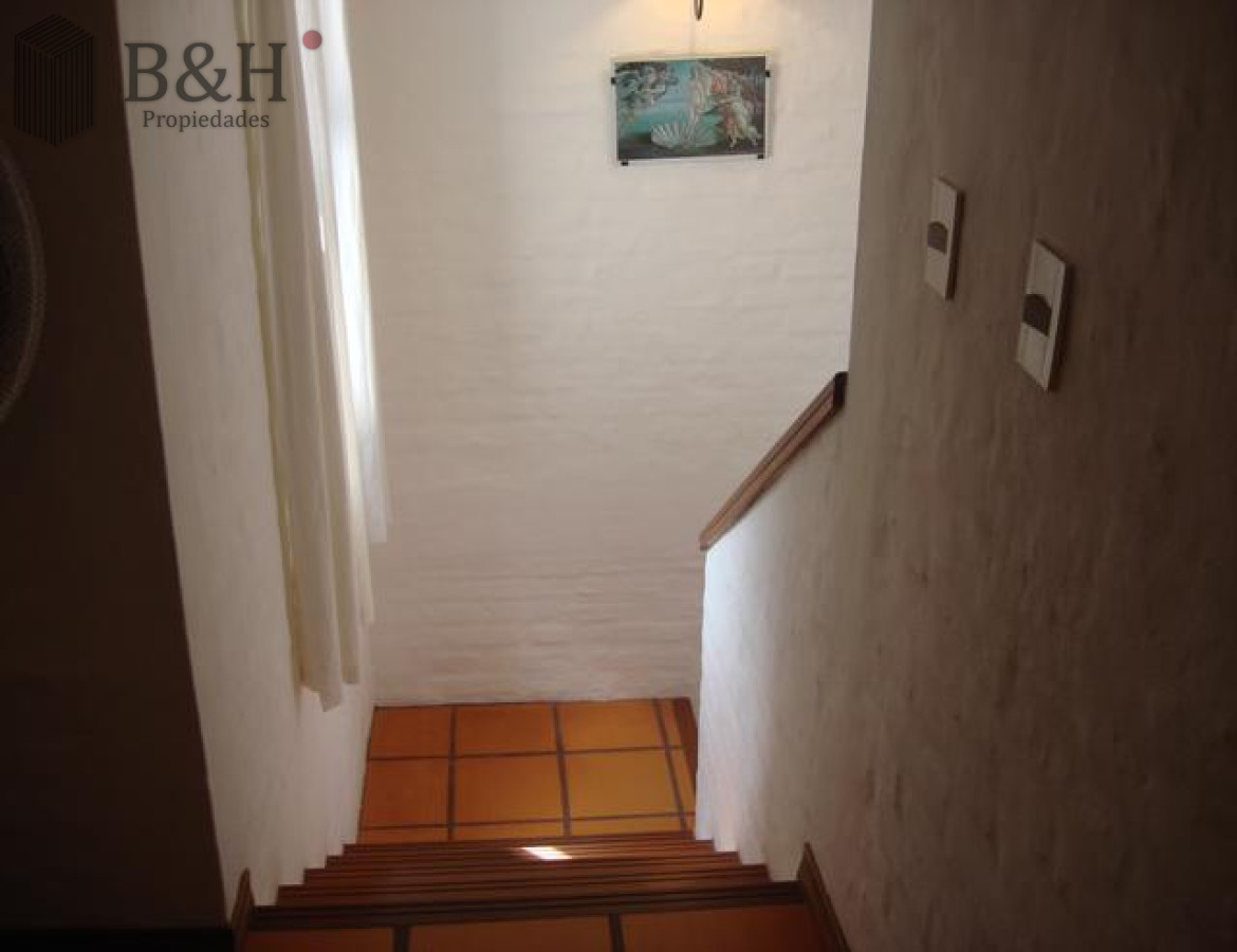 Casa ID.6465 - CASA EN PROPIEDAD HORIZONTAL, EN ZONA DE TIO TOM