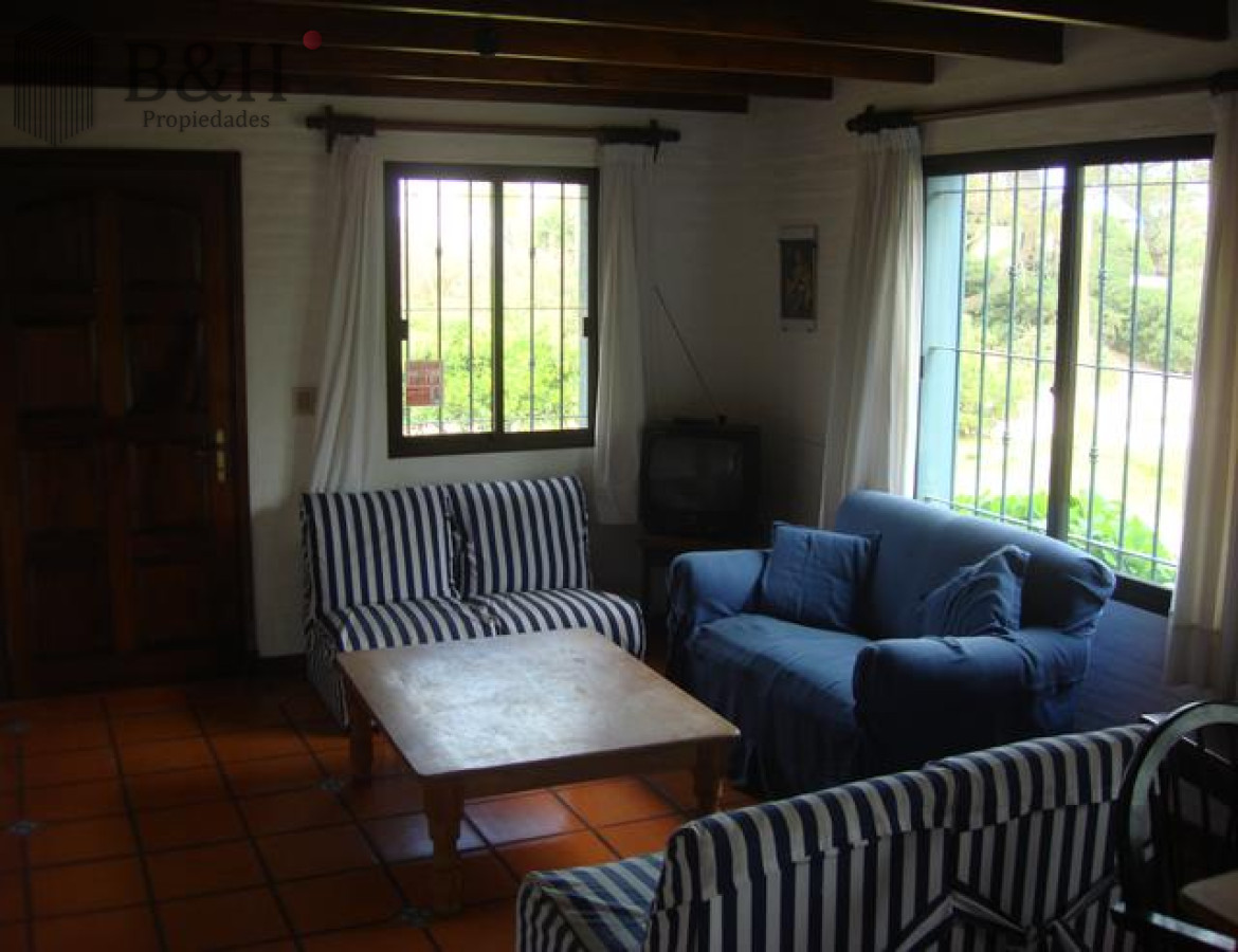 Casa ID.6465 - CASA EN PROPIEDAD HORIZONTAL, EN ZONA DE TIO TOM