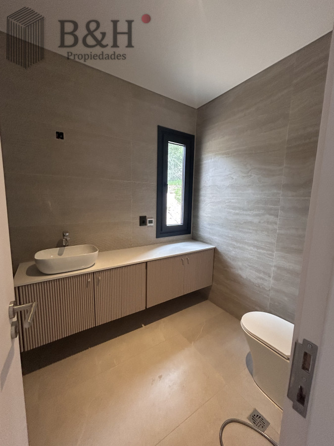 Casa ID.6008 - Venta casa en Club del lago Punta Ballena 
