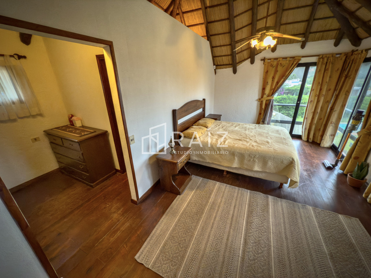 Casa ID.11568 - CASA ALQUILER TEMPORADA 4 DORMITORIOS SOLANAS