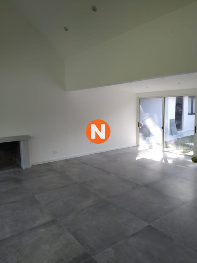 Casa Ref.225395 - Casa en alquiler y venta