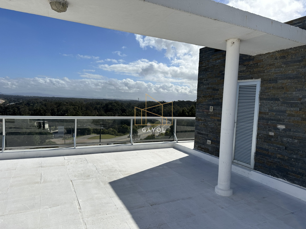 Apartamento ID.976 - Venta apartamento en Punta Ballena 