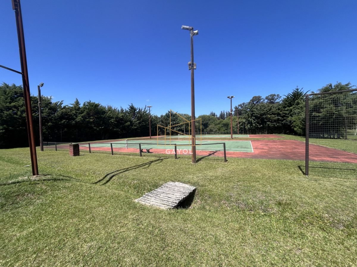 Casa ID.1330 - Venta casa en Club Azul, barrio privado, Punta Ballena 