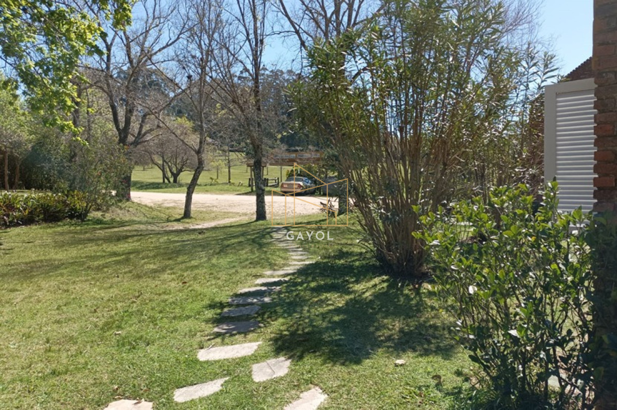 Casa ID.1330 - Venta casa en Club Azul, barrio privado, Punta Ballena 