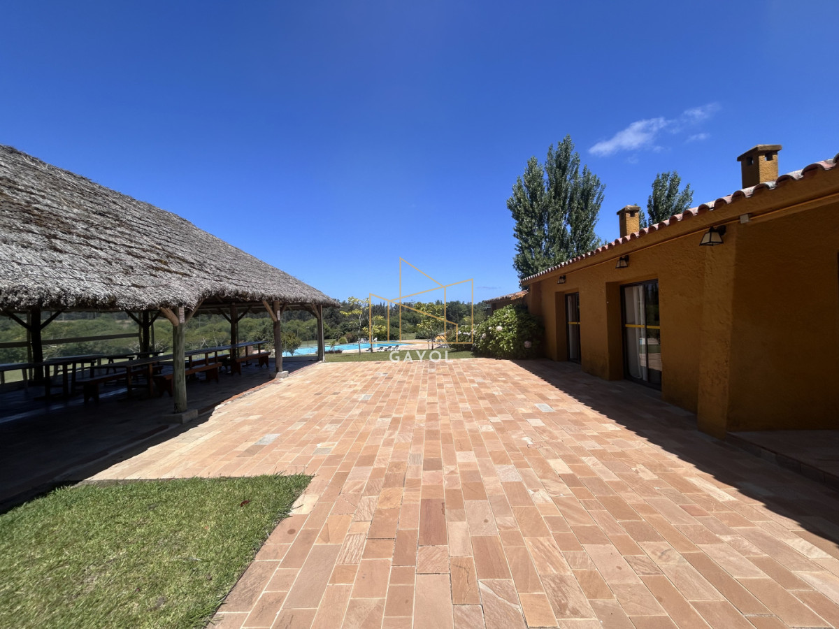 Casa ID.1330 - Venta casa en Club Azul, barrio privado, Punta Ballena 