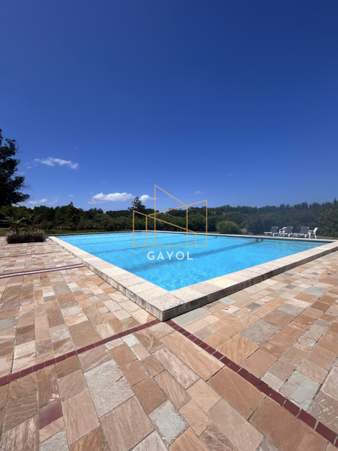 Casa ID.1330 - Venta casa en Club Azul, barrio privado, Punta Ballena 