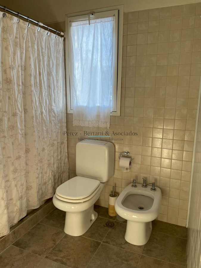 Casa ID.879 - Venta casa con vista al mar. Punta Ballena 
