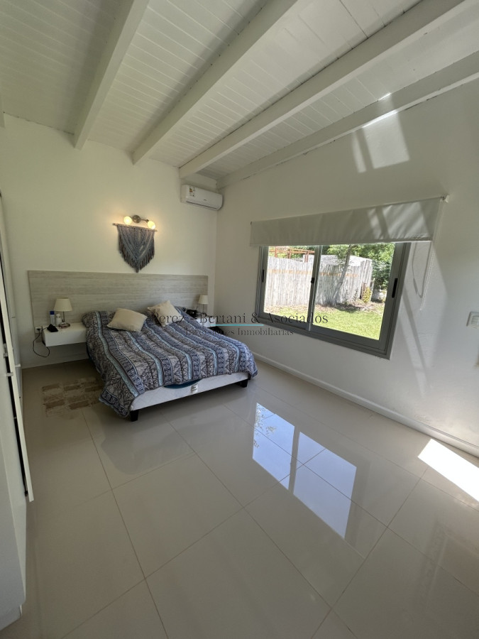 Casa ID.844 - Alquiler Casa en barrio privado, Punta Ballena 