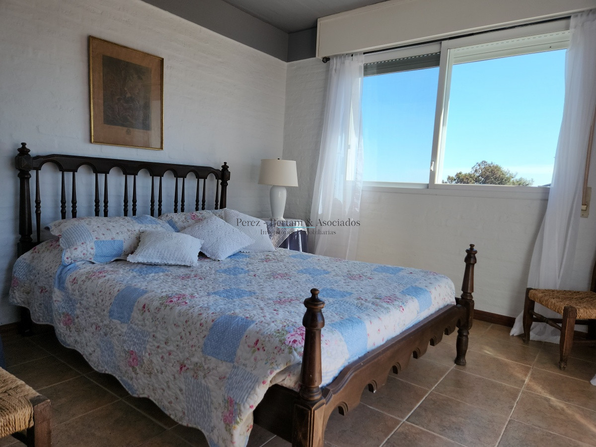 Casa ID.841 - HERMOSA CASA EN  PUNTA BALLENA,  VISTA AL MAR