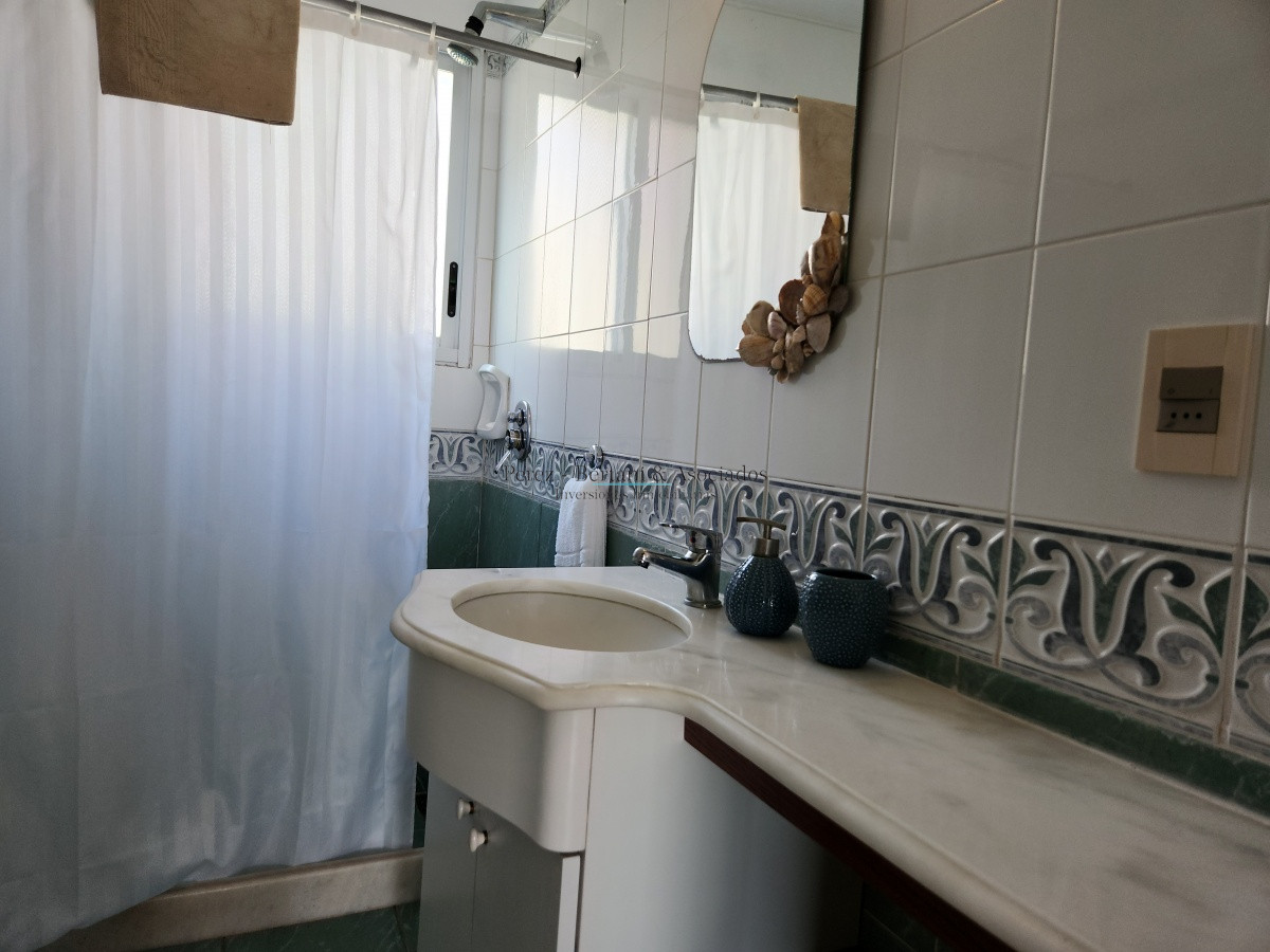Casa ID.841 - HERMOSA CASA EN  PUNTA BALLENA,  VISTA AL MAR