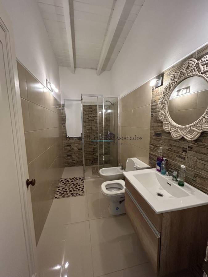 Casa ID.844 - Alquiler Casa en barrio privado, Punta Ballena 