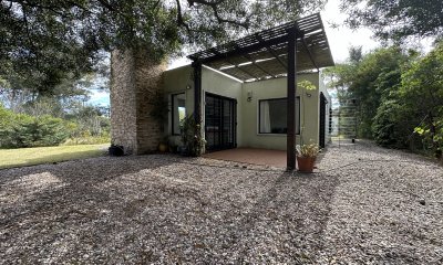 Venta casa en Tío Tom