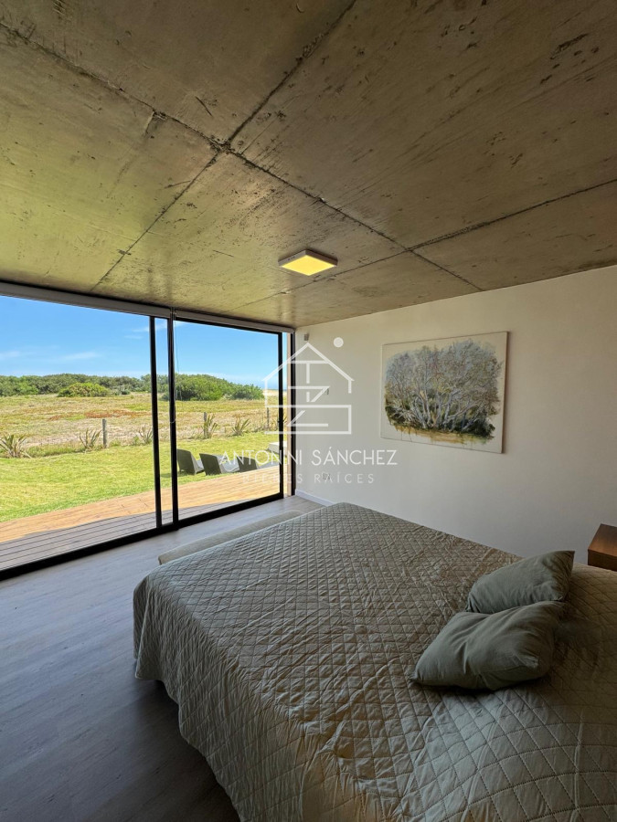 Casa ID.1852 - Venta casa en zona Chihuahua Punta Ballena 
