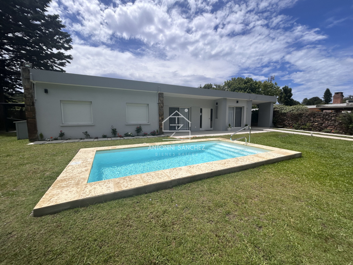 Casa ID.1845 - Casa en Punta Ballena, Solanas