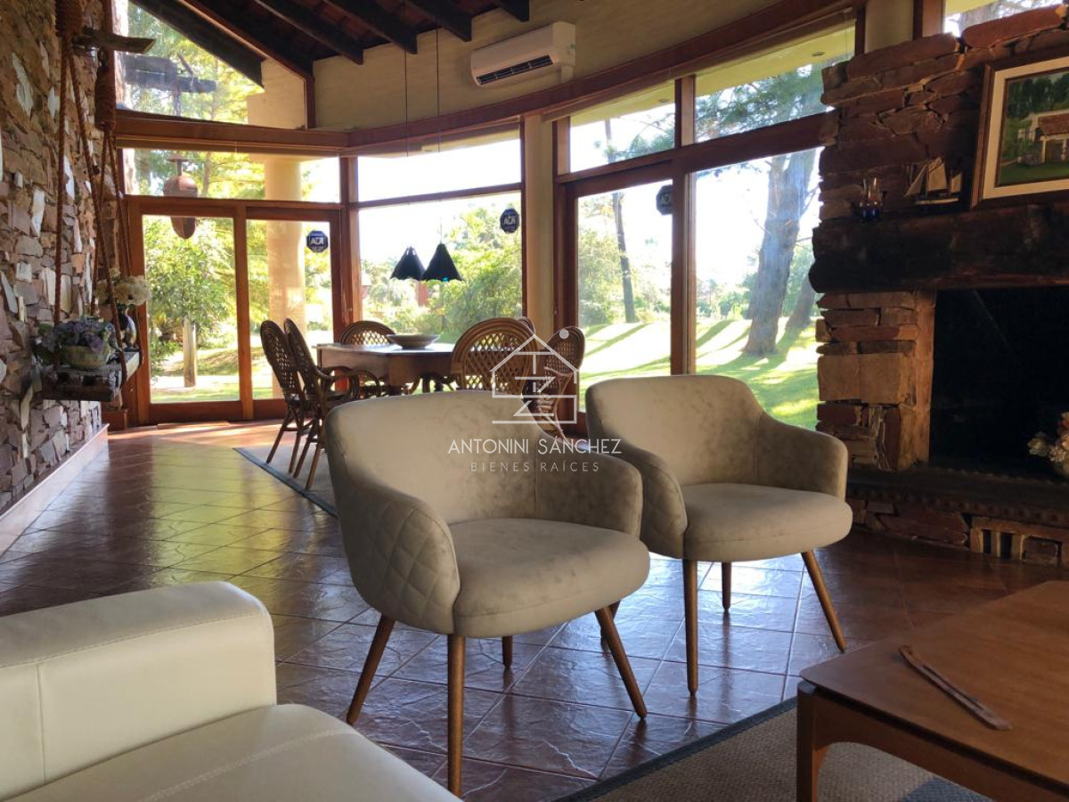 Casa ID.1950 - MUY BUENA CASA EN SOLANAS A 2 CUADRAS DE LA PLAYA