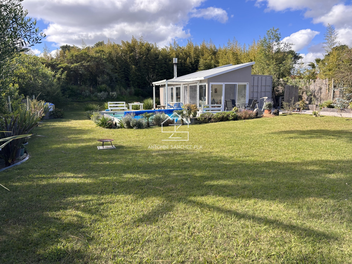 Casa ID.3320 - Venta casa en zona Chihuahua, Punta Ballena 