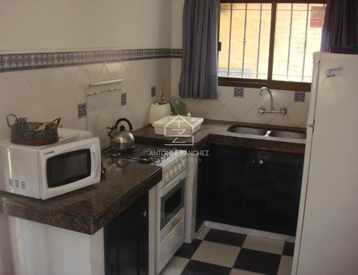 Casa ID.2395 - CASA EN PROPIEDAD HORIZONTAL, EN ZONA DE TIO TOM
