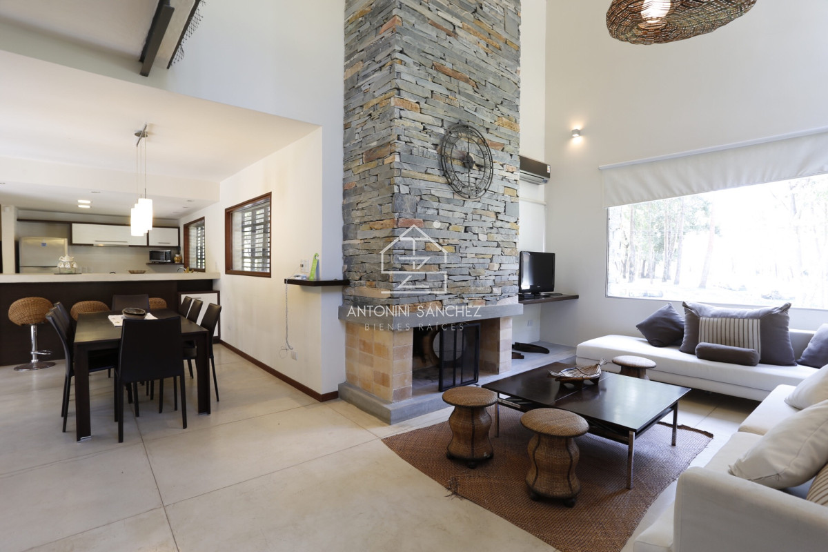 Casa ID.2908 - Casa dentro complejo solanas barrio cerrado