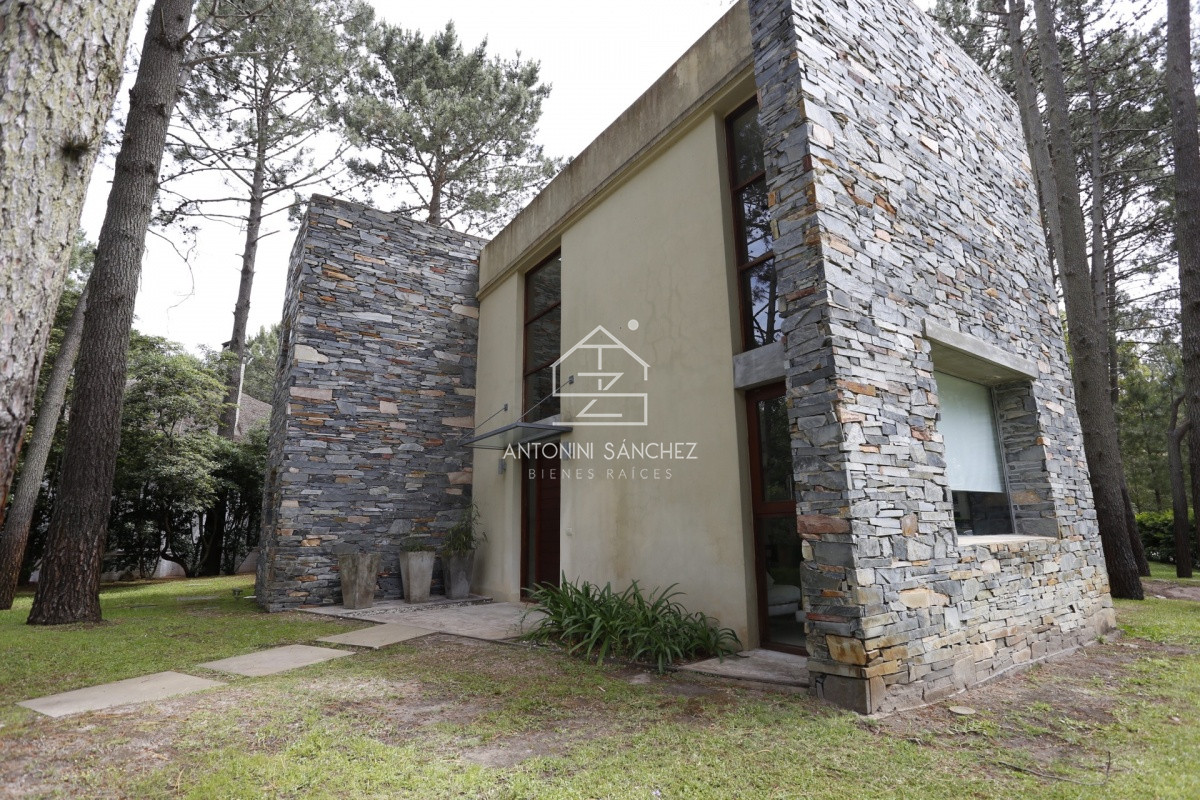 Casa ID.2908 - Casa dentro complejo solanas barrio cerrado
