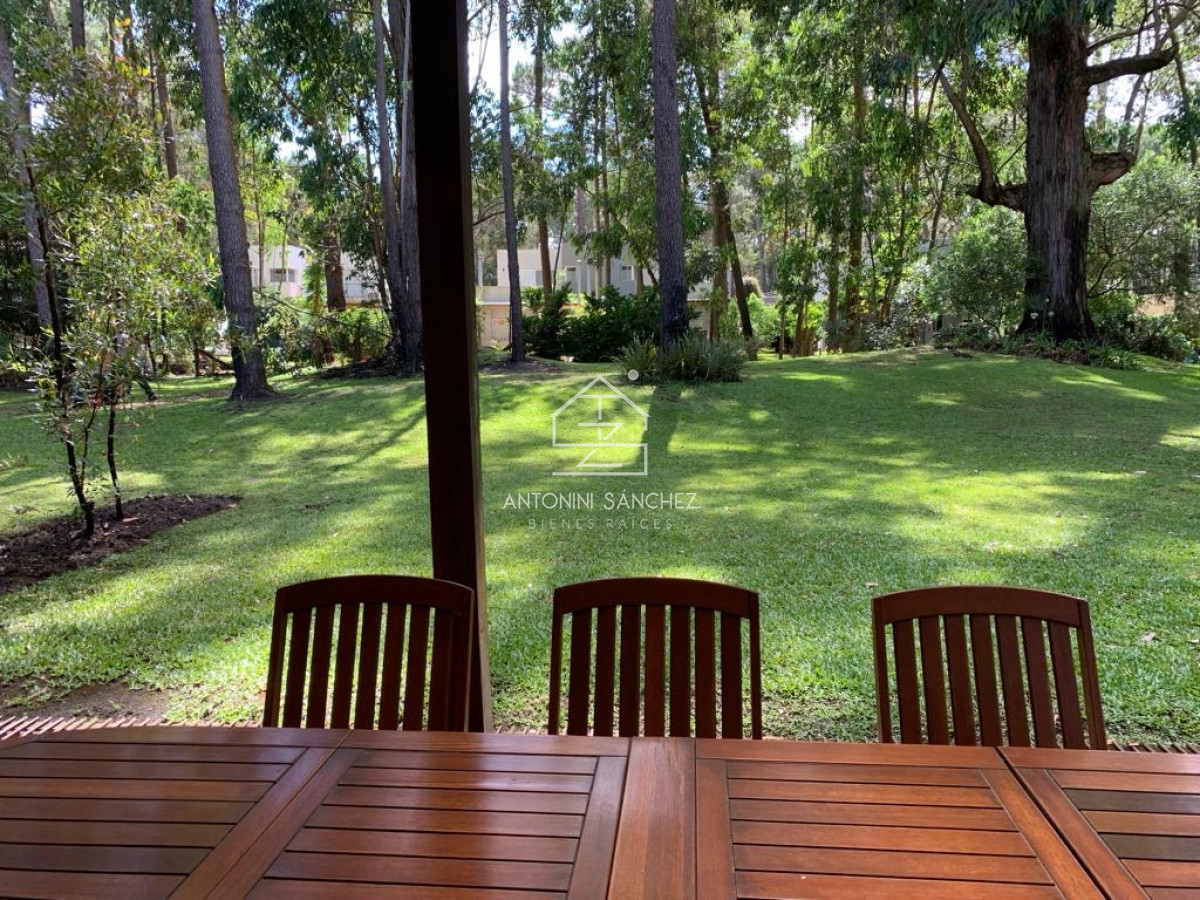 Casa ID.2098 - Venta casa en barrio privado Punta Ballena 