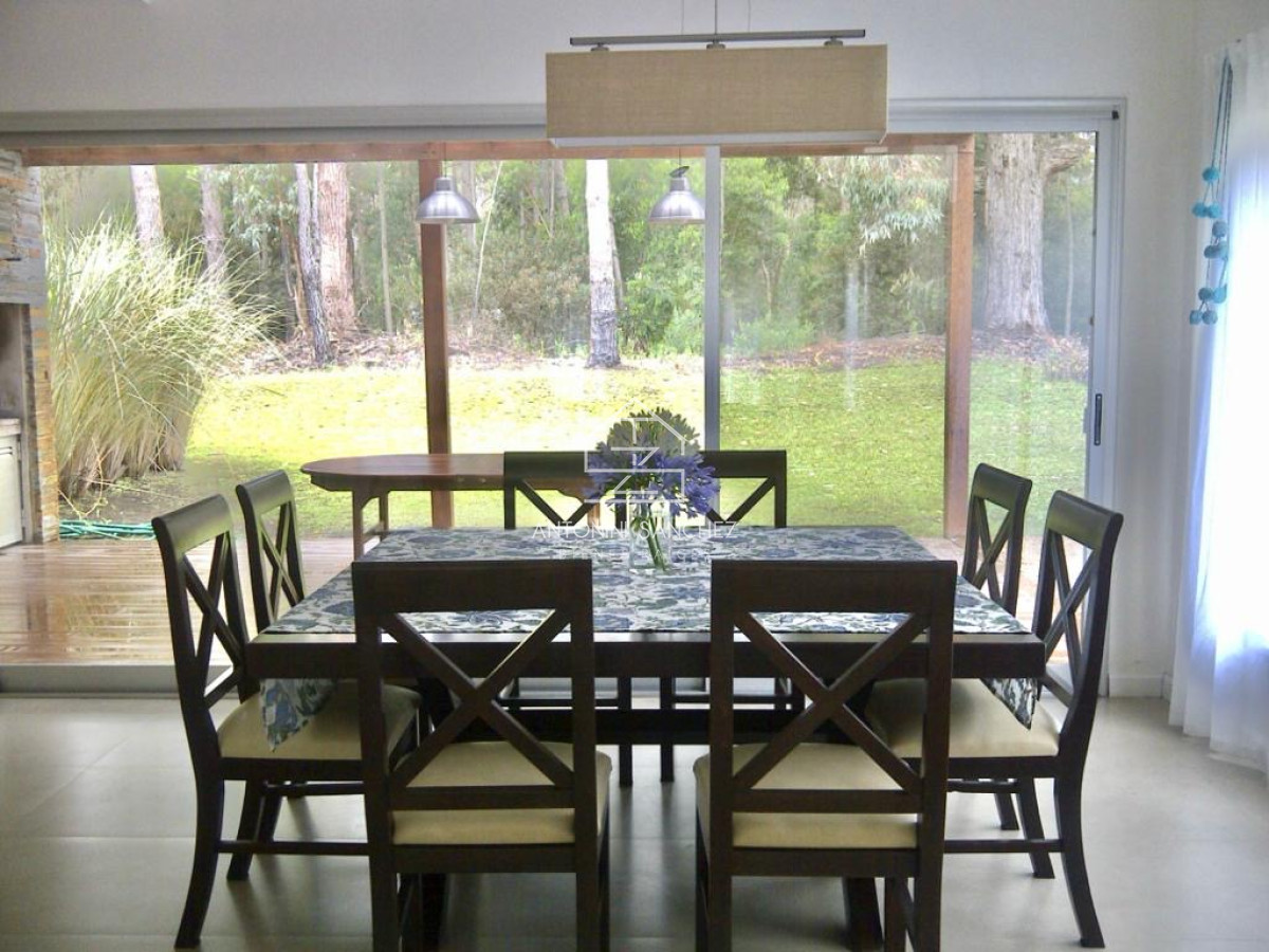 Casa ID.2098 - Venta casa en barrio privado Punta Ballena 