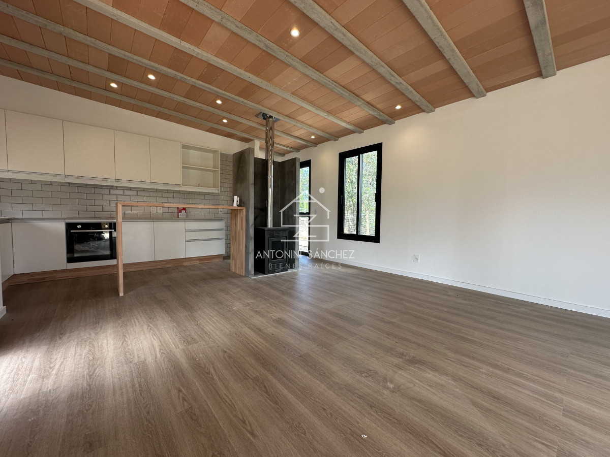 Casa ID.1484 - Venta casa a estrenar en barrio Club del lago Punta Ballena 