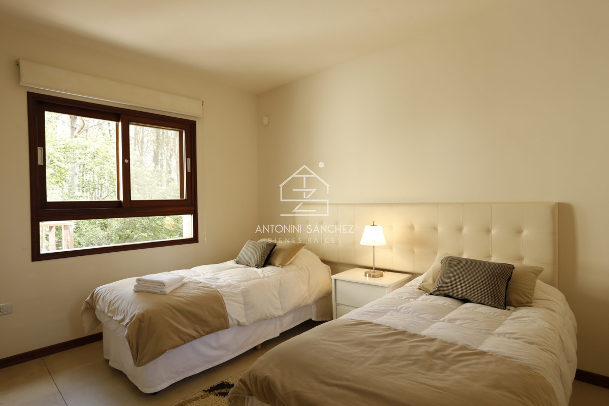 Casa ID.2908 - Casa dentro complejo solanas barrio cerrado
