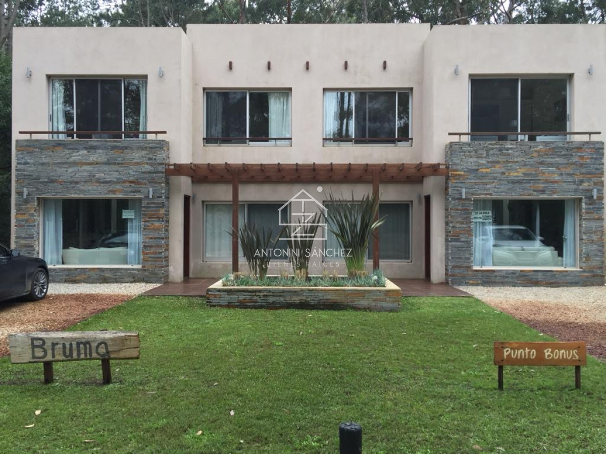 Casa ID.2098 - Venta casa en barrio privado Punta Ballena 