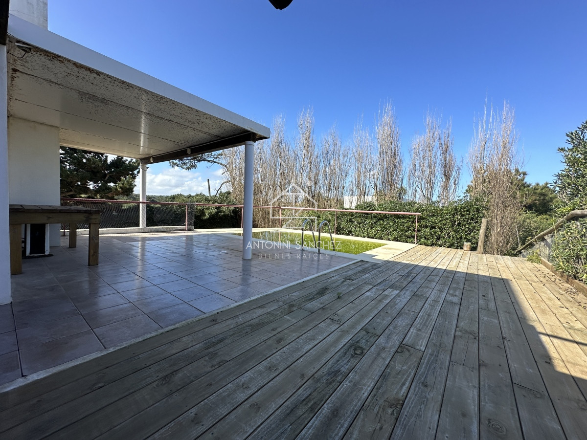 Casa ID.1846 - Venta casa zona Tío Tom Punta Ballena 