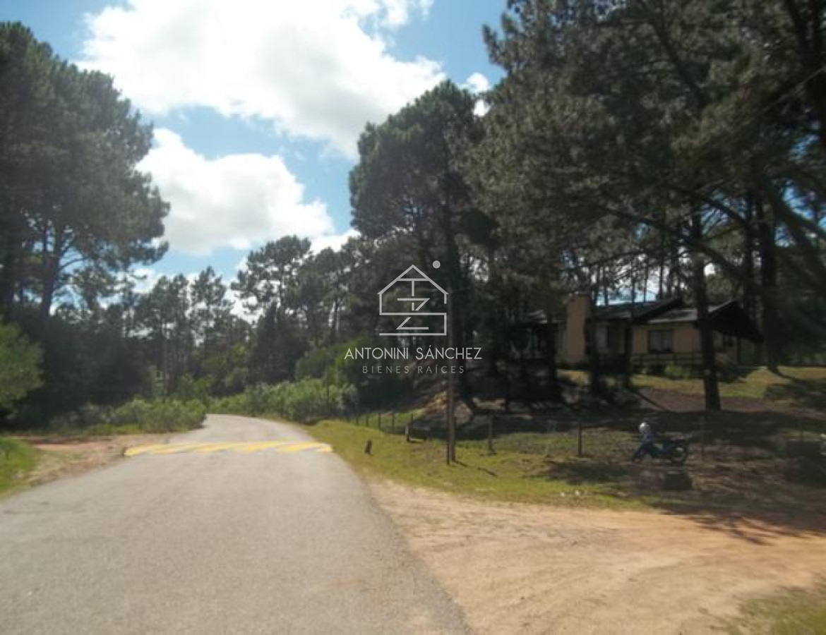 Terreno ID.1718 - Terreno en Punta Ballena, Club del Lago