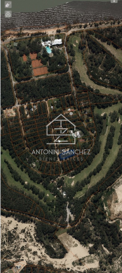 Terreno ID.1770 - Terreno en Punta Ballena, Club del Lago