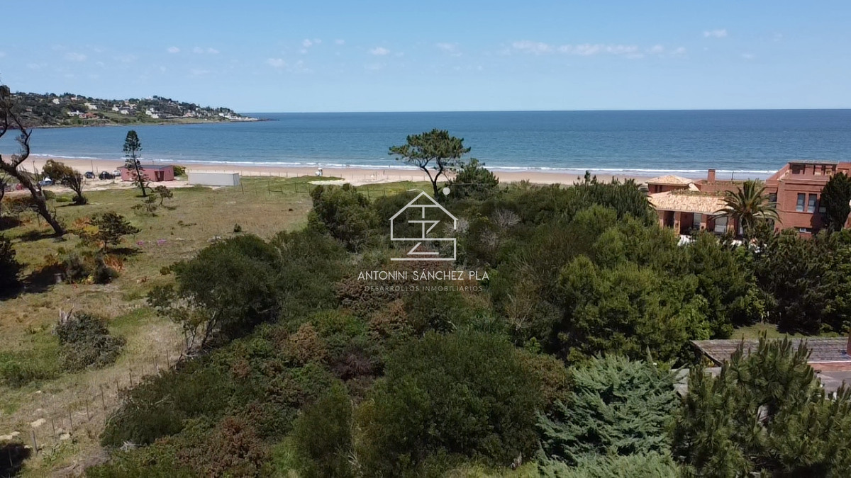 Terreno ID.4082 - Terreno sobre el mar en Solanas 