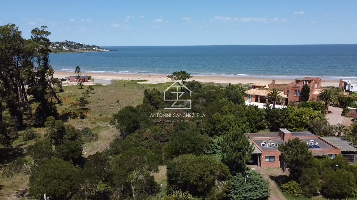 Terreno ID.4082 - Terreno sobre el mar en Solanas 