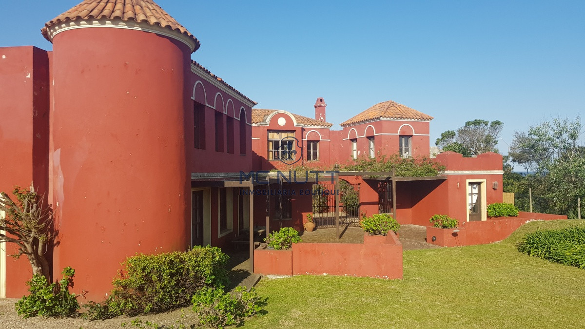 Casa ID.588/ - Casa en Montoya, Punta del este