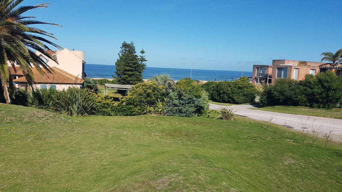 Casa ID.588/ - Casa en Montoya, Punta del este