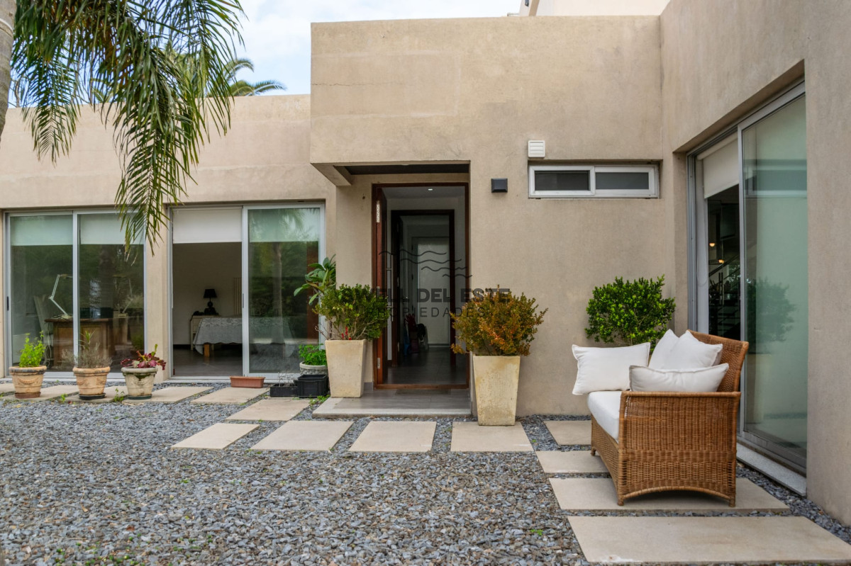 Casa ID.395 - Venta casa en Laguna del Diario 