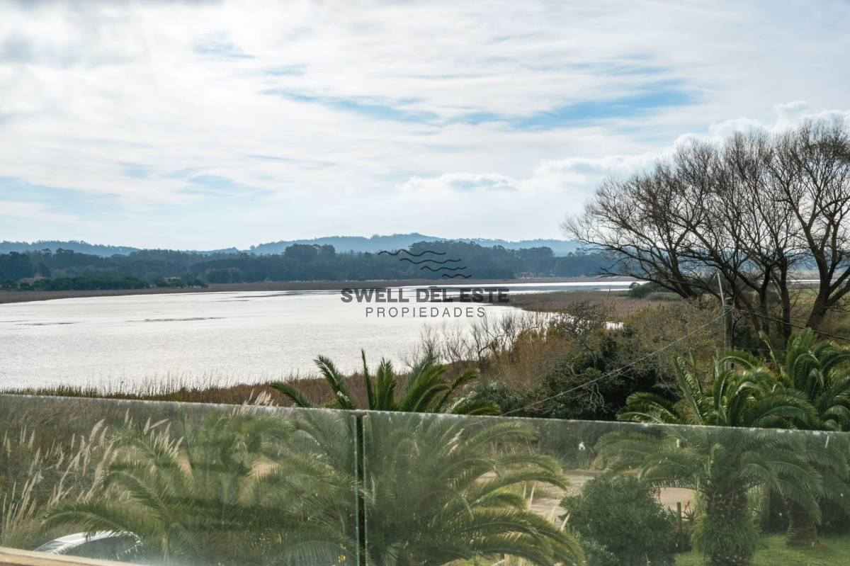 Casa ID.395 - Venta casa en Laguna del Diario 
