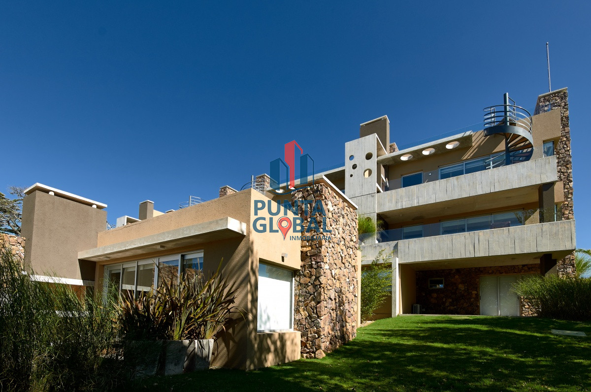 Apartamento ID.73 - Apartamento de 2 dormitorios, Edificio Q Punta Ballena