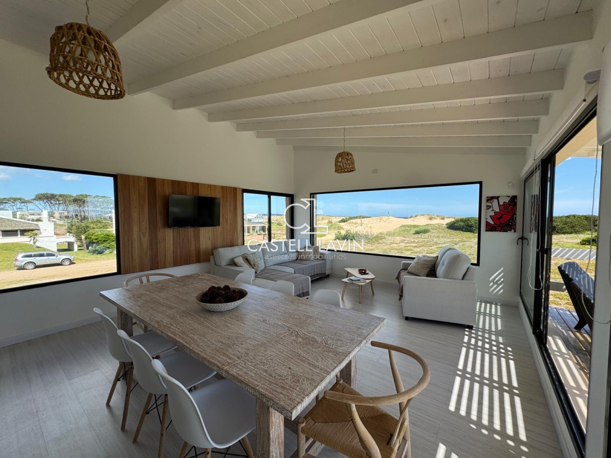 Casa ID.431 - Venta casa en zona Chihuahua Punta Ballena 