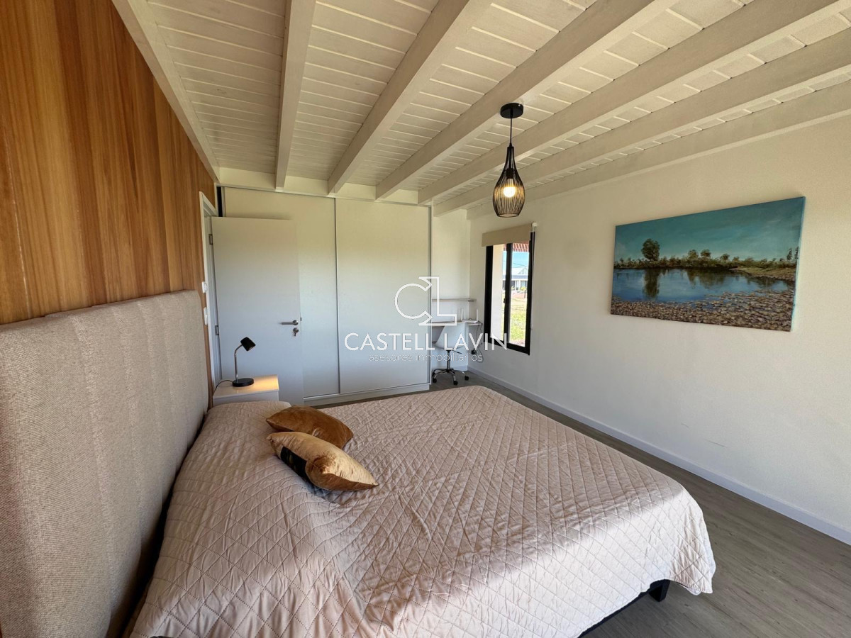 Casa ID.431 - Venta casa en zona Chihuahua Punta Ballena 