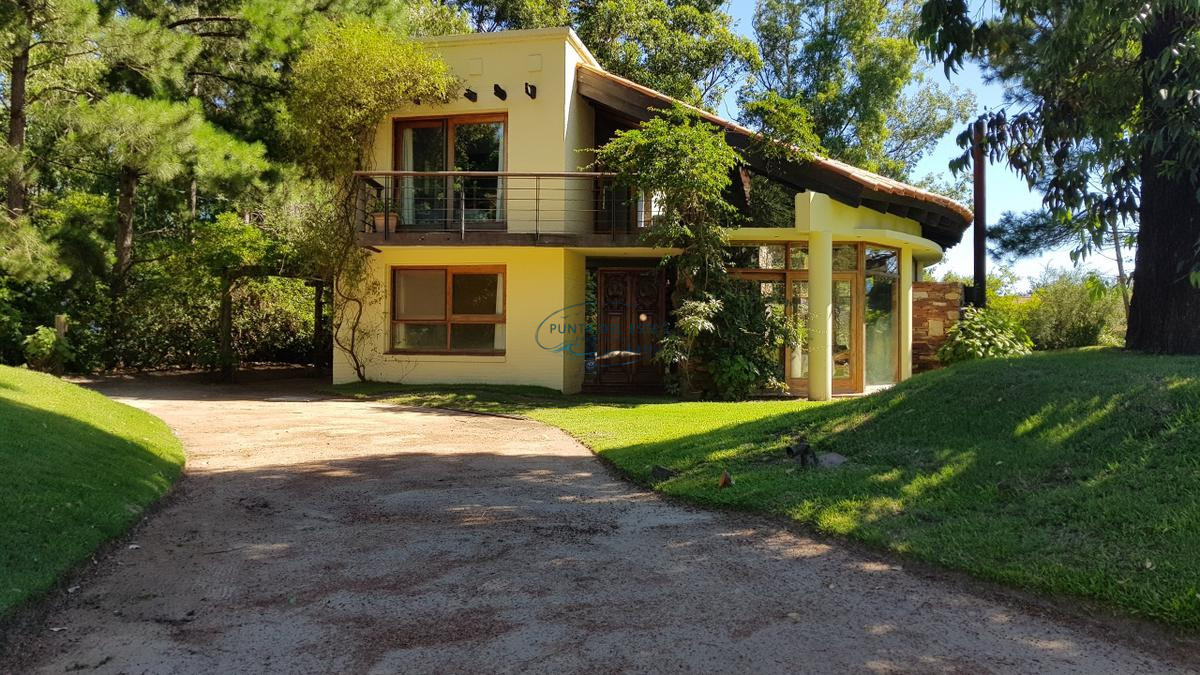 Casa ID.21 - Casa de 4 dormitorios en Solanas, Punta Ballena