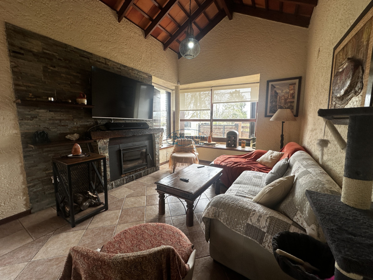 Casa ID.13 - Venta casa en barrio Lausana, Maldonado 