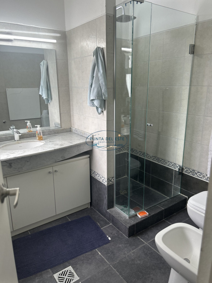 Casa ID.23 - Casa en venta de 3 dormitorios en Punta Ballena