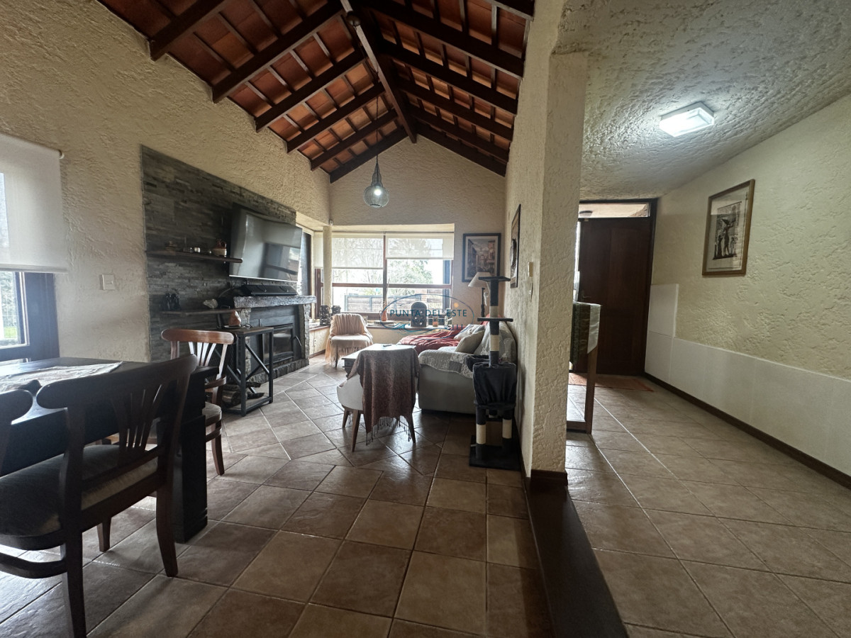 Casa ID.13 - Venta casa en barrio Lausana, Maldonado 