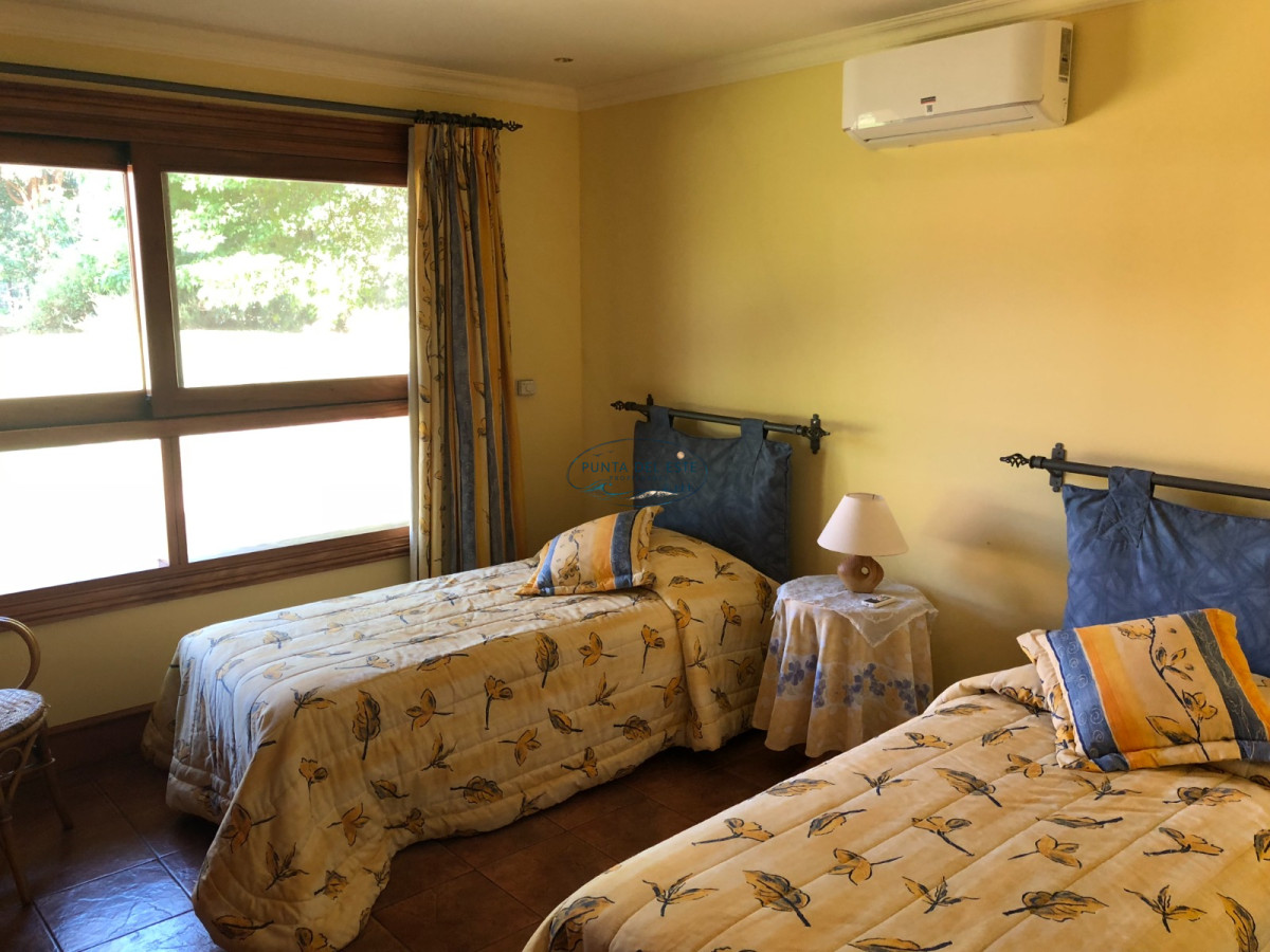 Casa ID.21 - Casa de 4 dormitorios en Solanas, Punta Ballena