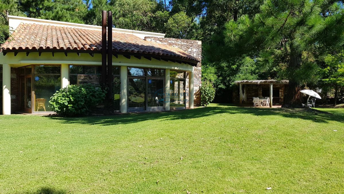 Casa ID.21 - Casa de 4 dormitorios en Solanas, Punta Ballena