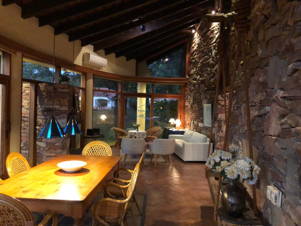 Casa ID.21 - Casa de 4 dormitorios en Solanas, Punta Ballena