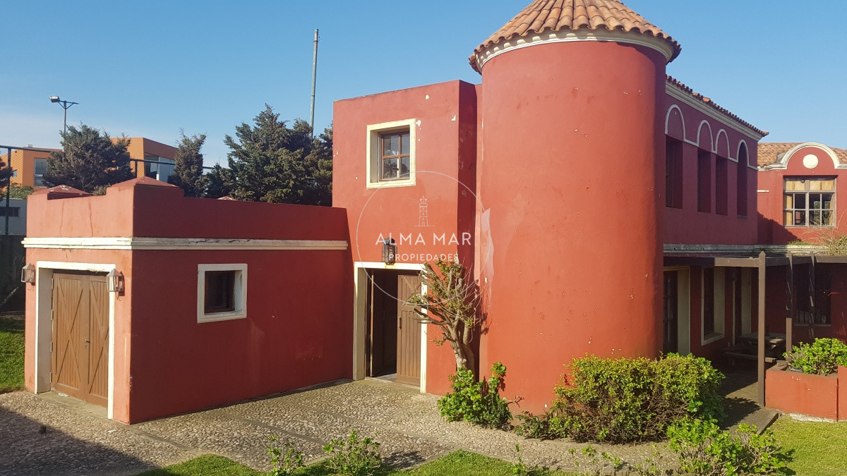 Casa ID.114 - Casa en Montoya, Punta del este