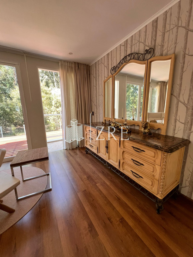 Casa ID.883 - Alquiler temporal casa 5 dormitorios complejo Desing Village